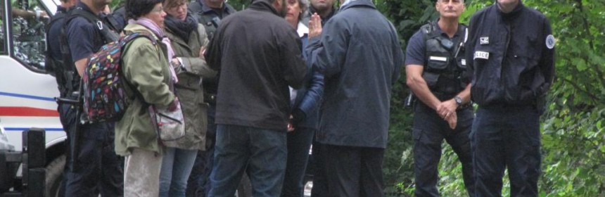 Les Bouillons négocient avec la préfecture, devant la ferme